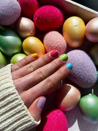 April Nail Colours: Embrace Spring with Fresh Hues